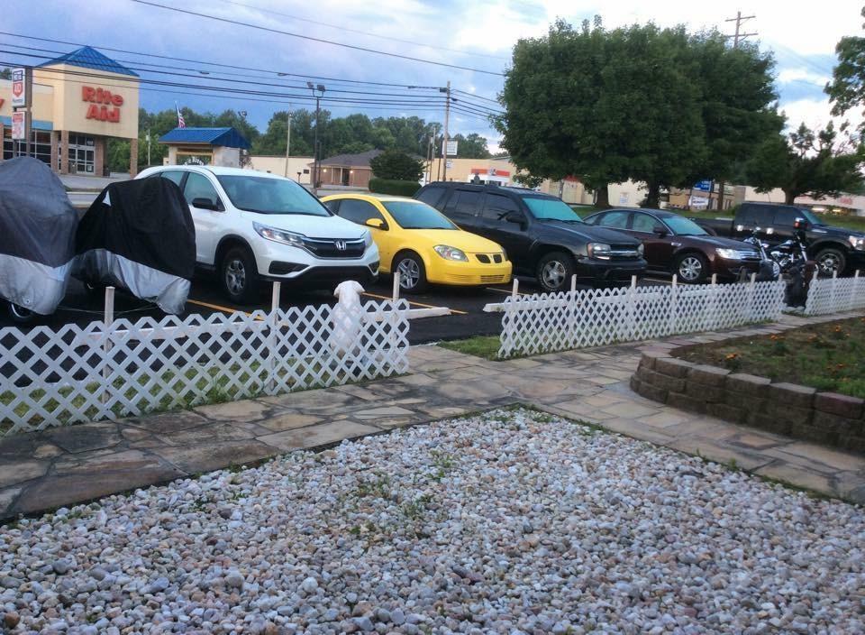 Scenic River Inn Motel Wartburg ภายนอก รูปภาพ