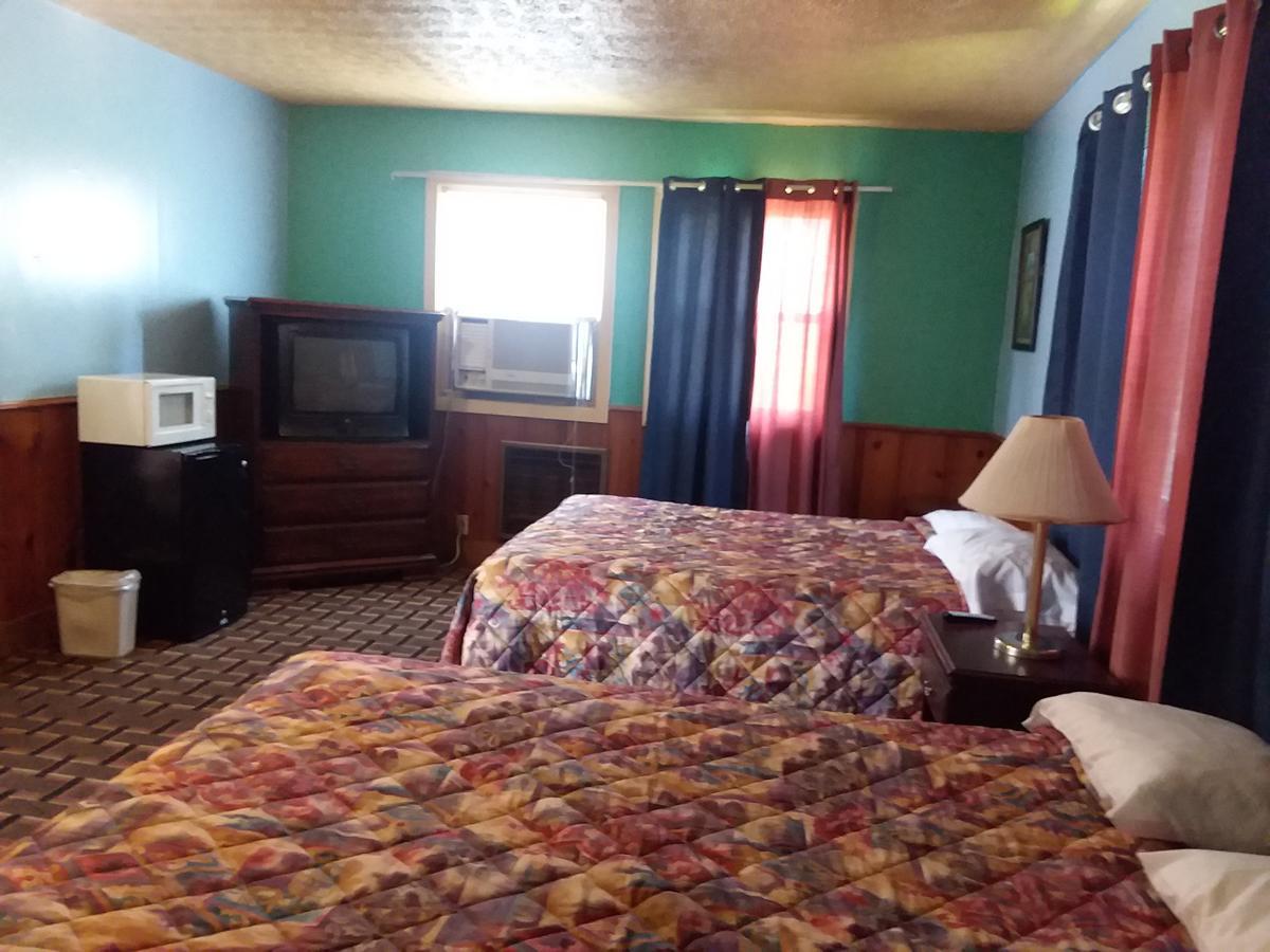 Scenic River Inn Motel Wartburg ภายนอก รูปภาพ